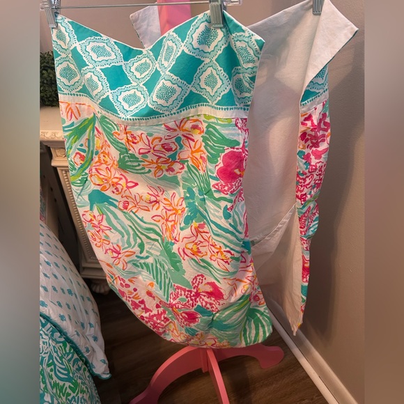 Lilly Pulitzer for Pottery Barn, 2 pillow cases 25x19,  Orchid print - Picture 3 of 12